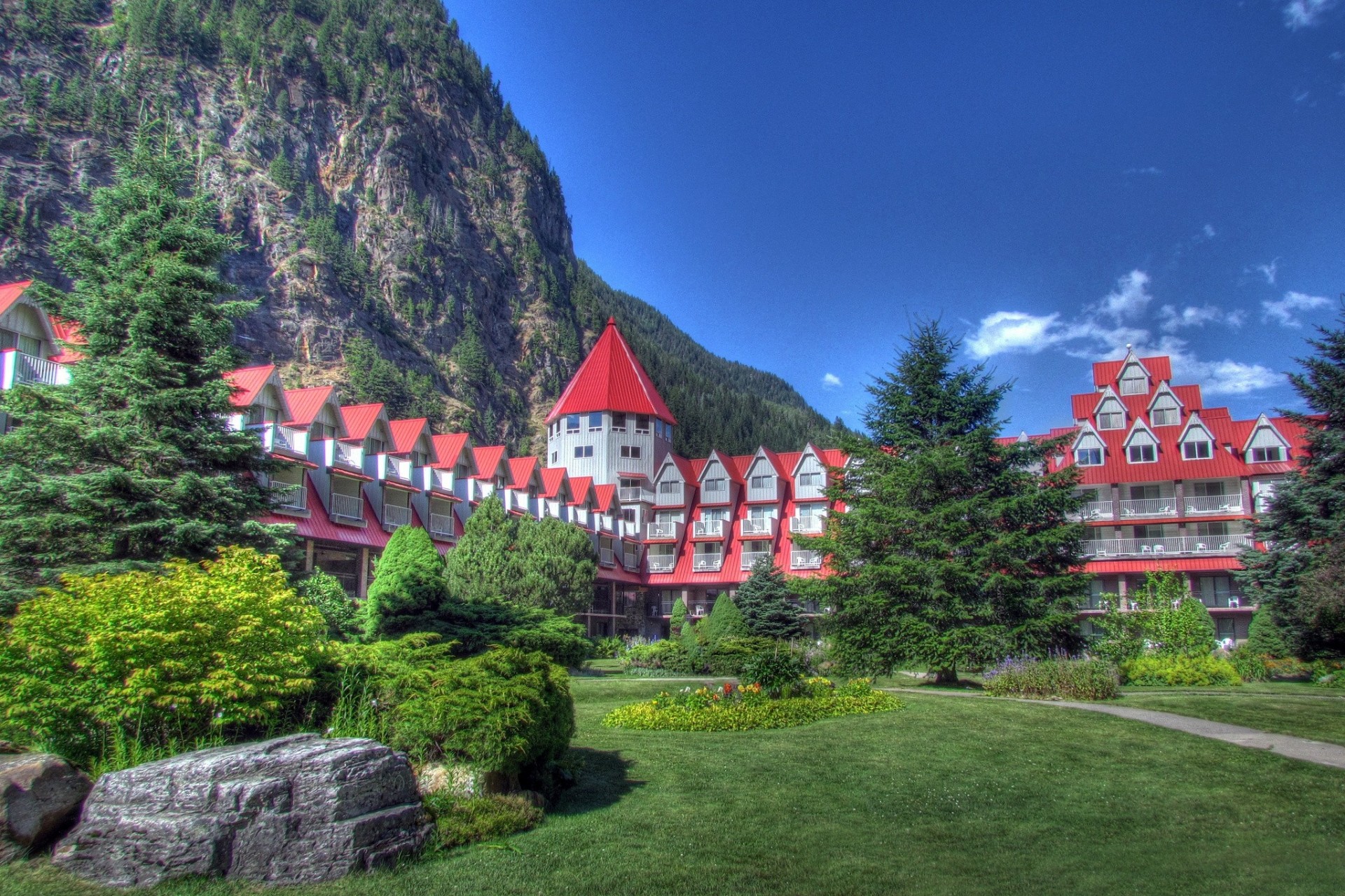 alberta canmore canadá montañas árboles hotel