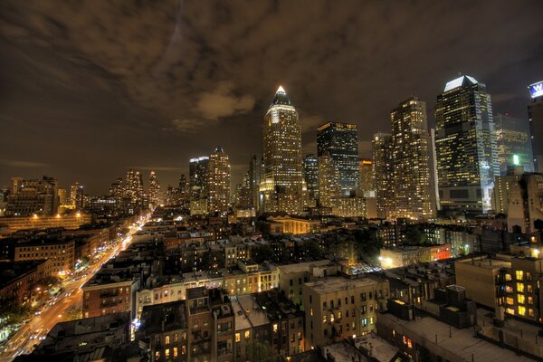 Ночной Нью-Йорк мерцание света от зданий