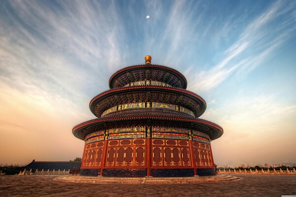 Arquitectura inusual de un templo en China