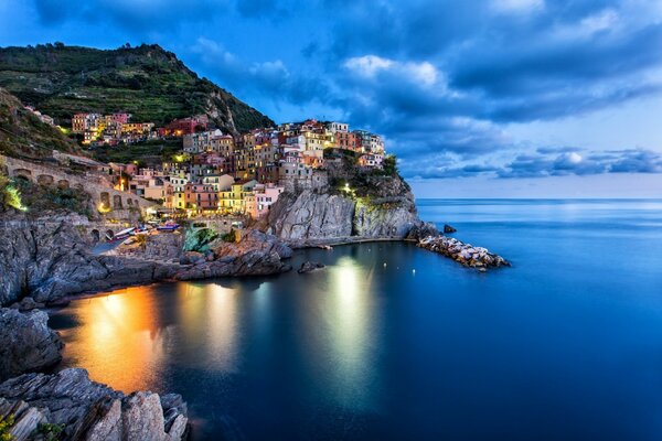 Una cálida tarde en Italia Manarola