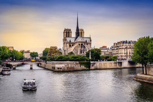 Der Fluss Seine in Frankreich in Paris. 