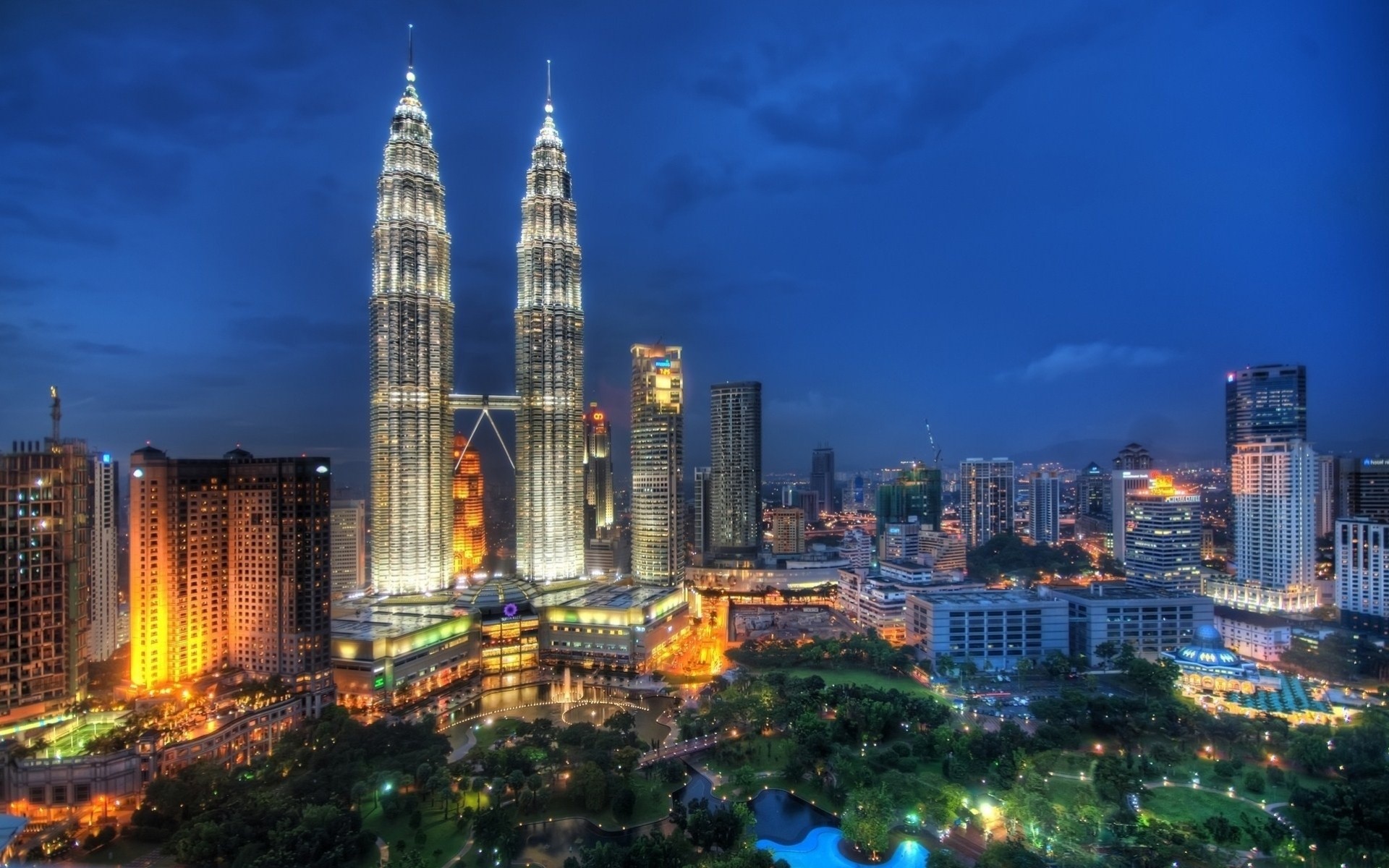 lumières kuala lumpur nuit