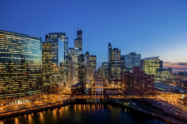 Fotos de la ciudad de Chicago por la noche