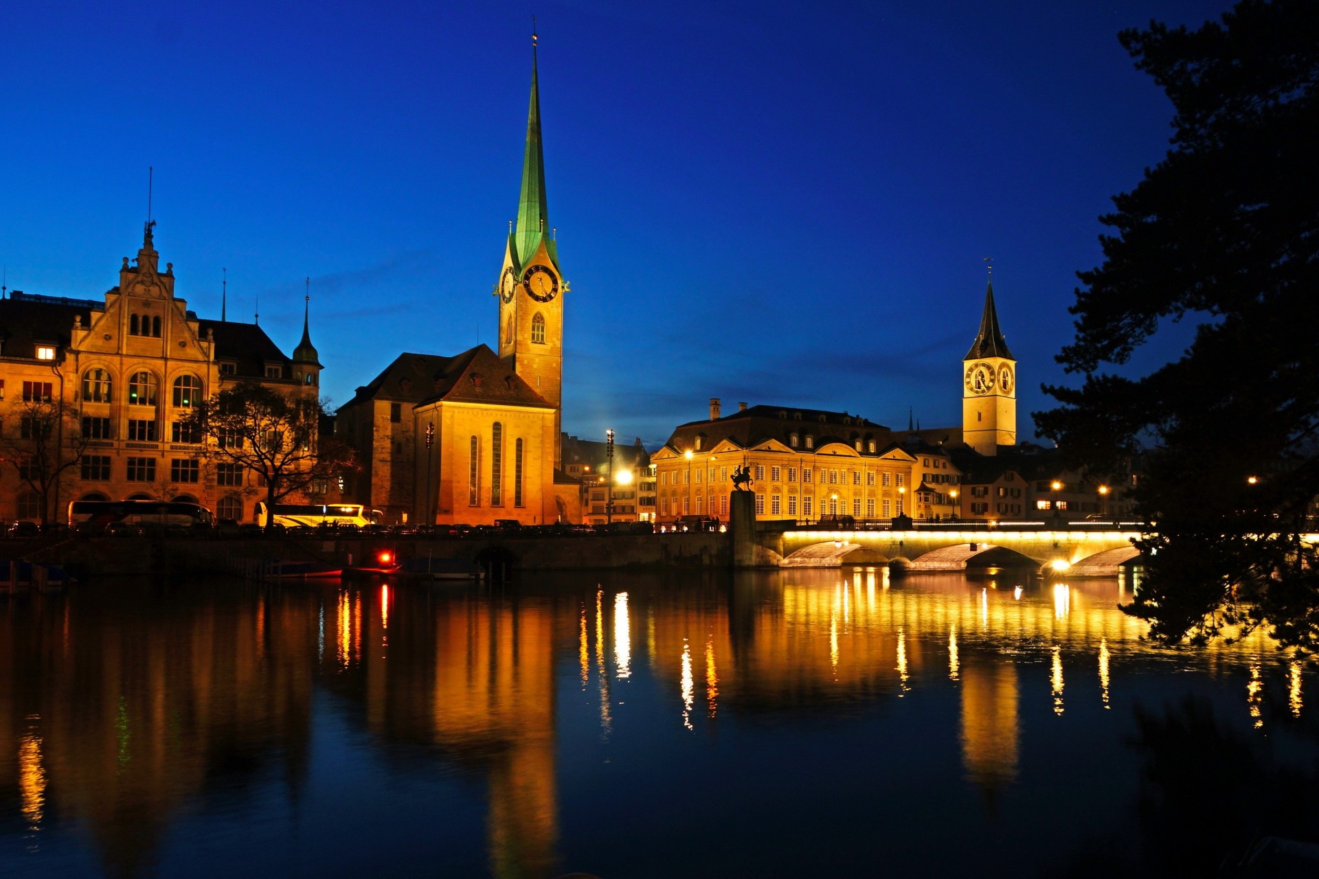 svizzera zurigo notte fiume