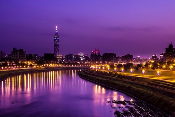 Китайский город тайвань ночью красивая башня
