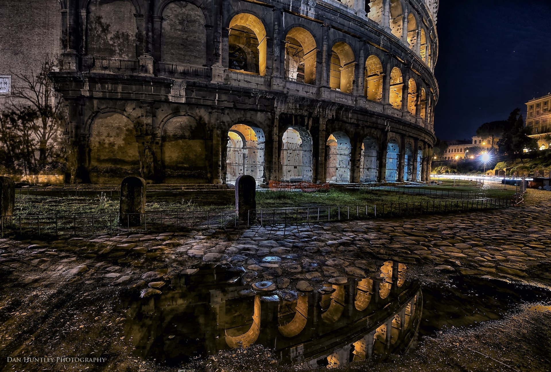 italie lumières nuit colisée rome