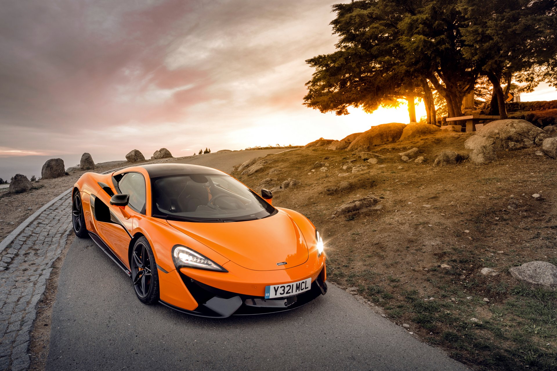 mclaren 570s mclaren superdeportivo sol árboles