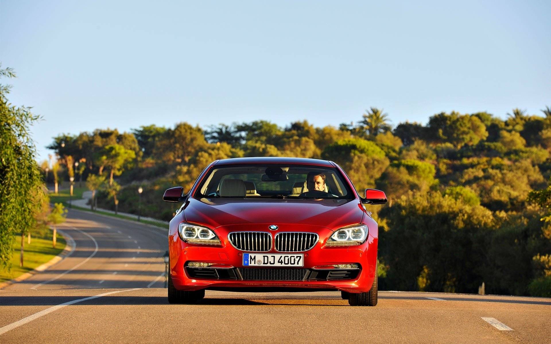 bmw serie 6 anteriore rosso strada giorno asfalto griglia bmw cofano