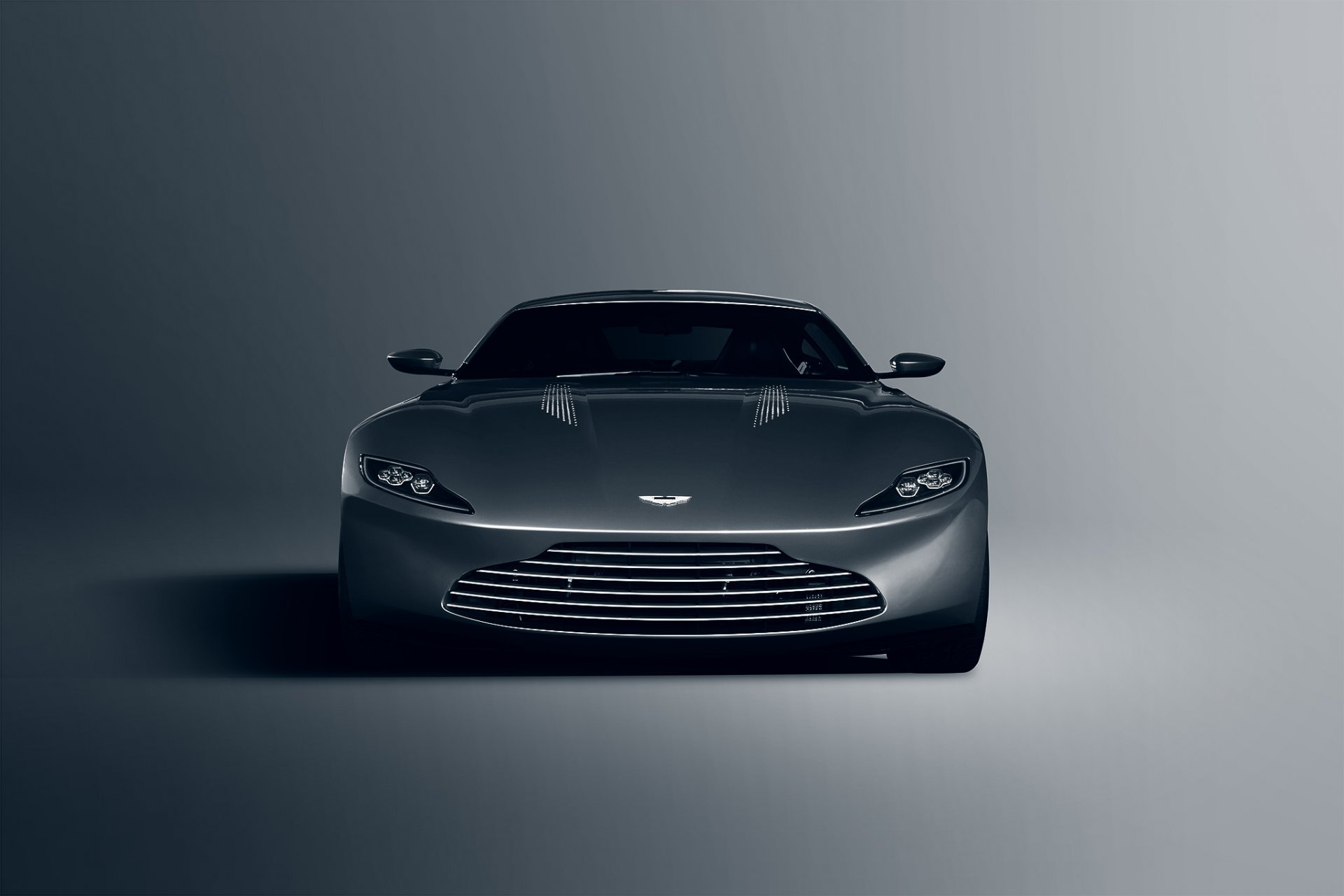 aston martin db10 james bond concepto único frente plata