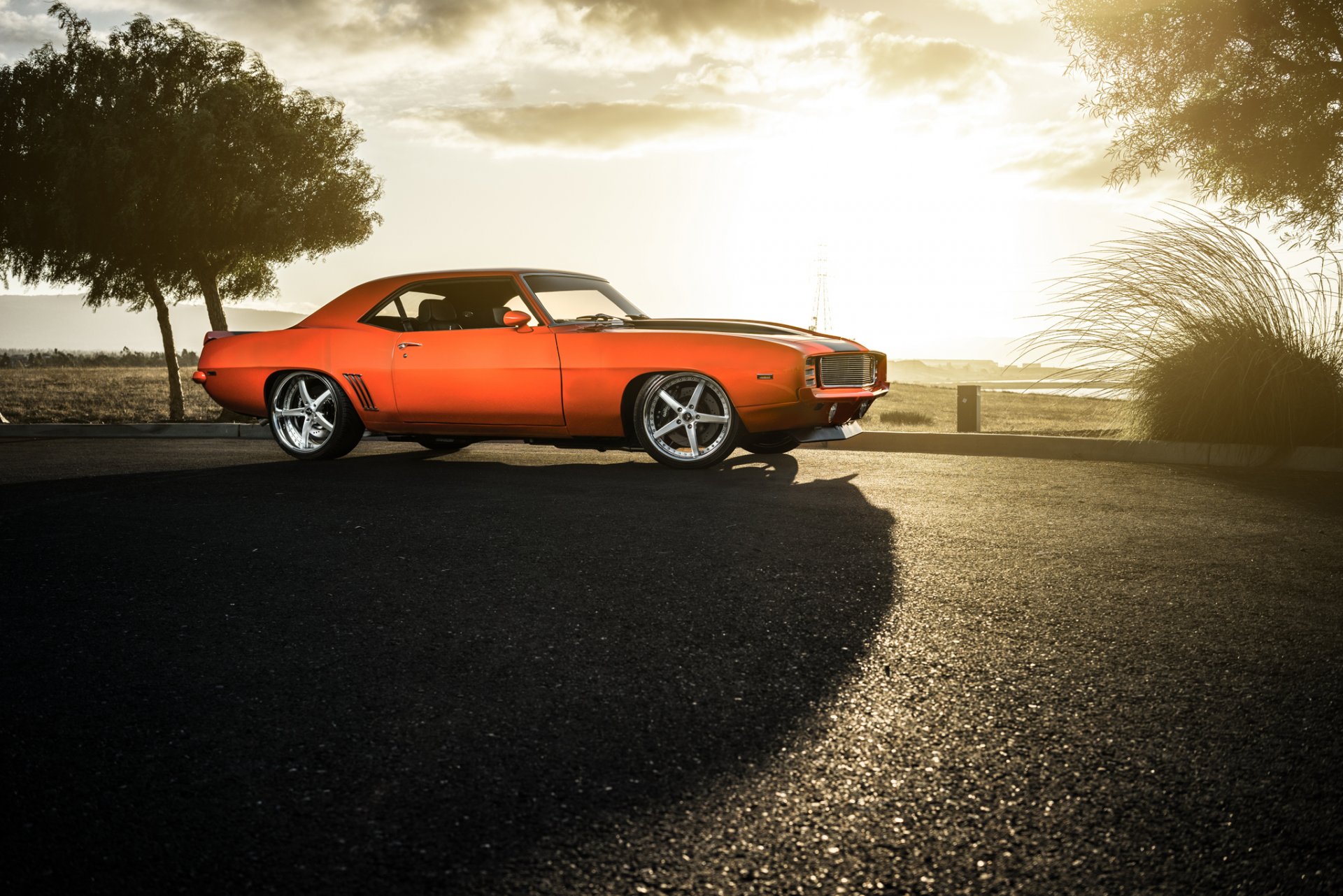 chevrolet camaro ss 1969 savigny roues orange couleur soleil avant