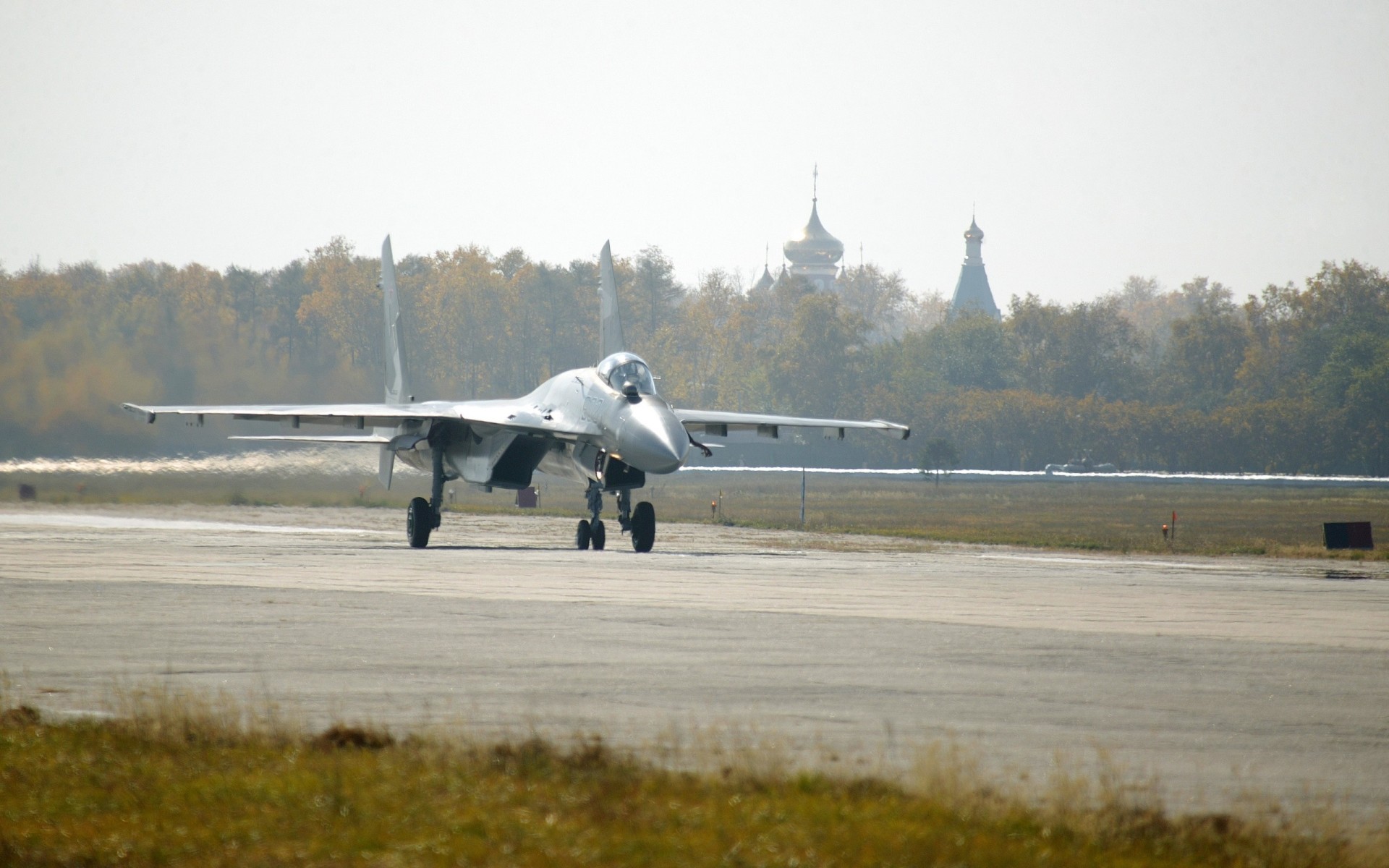 automne église su-35