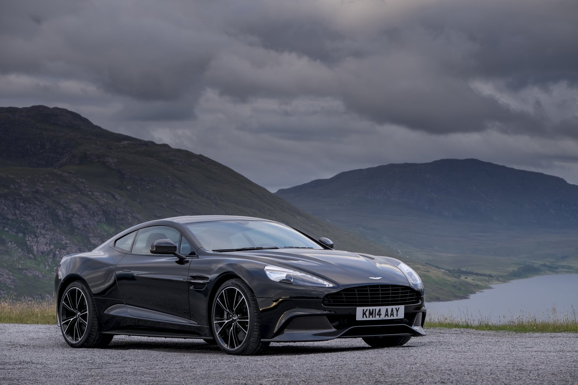 2014 aston martin vanquish carbonio aston martin vanquish