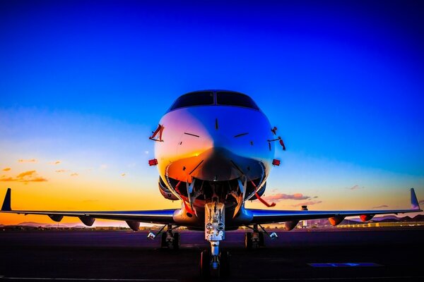 Salvapantallas de un avión privado de pasajeros