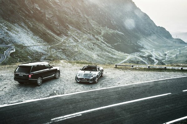 Fotos von Jaguar f-type und Land Rover Range Rover