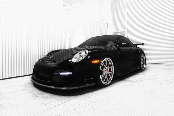 Black Porsche for filming in the edition
