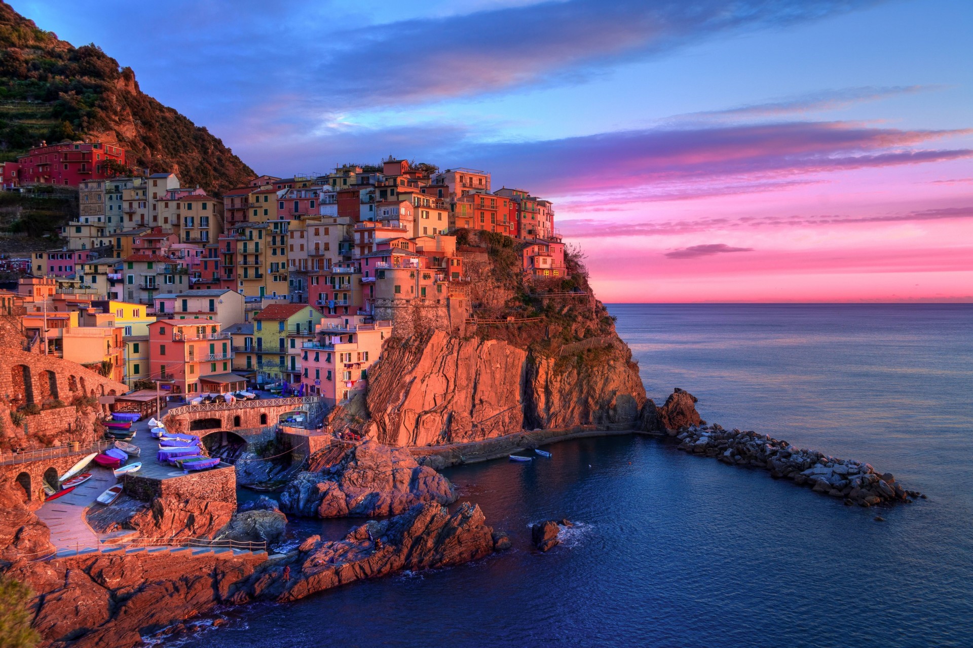 italy manarola