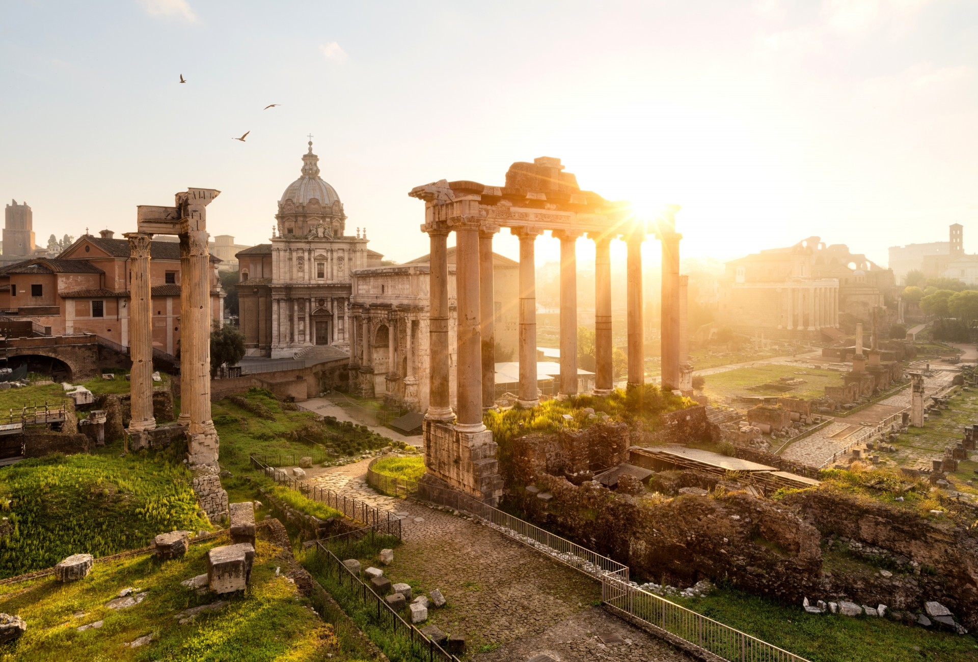 rome templum de saturne italie forum romain