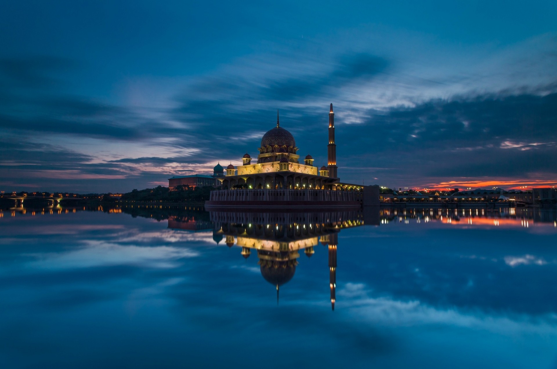 himmel abend sonnenuntergang moschee putradschai meerenge malaysia wolken