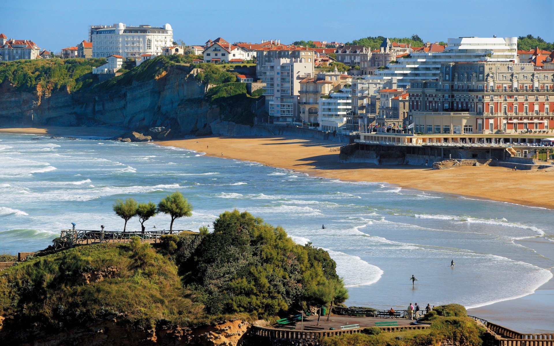 playa costa ola mar montaña