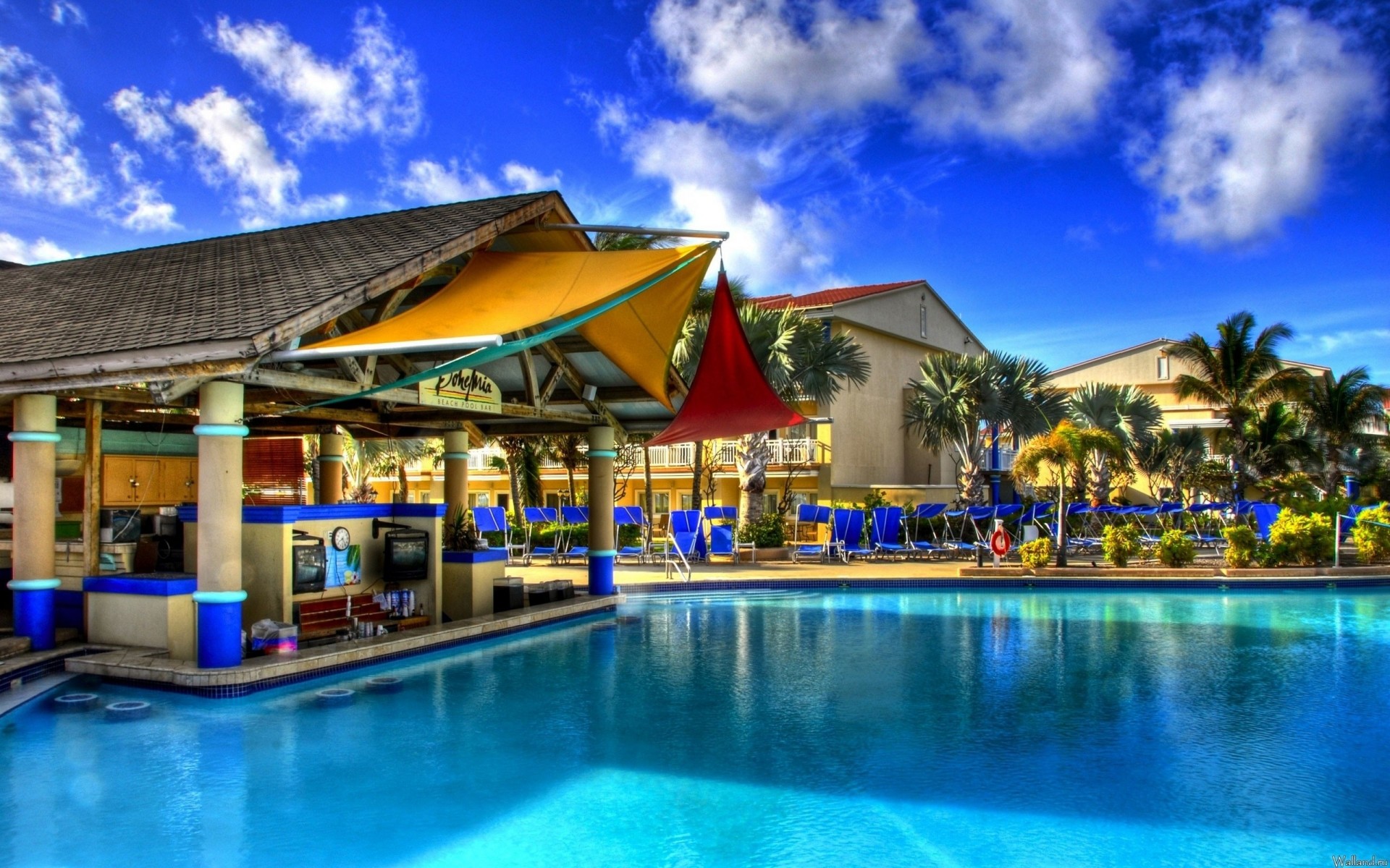 casa edificio piscina hdr comfort mobili