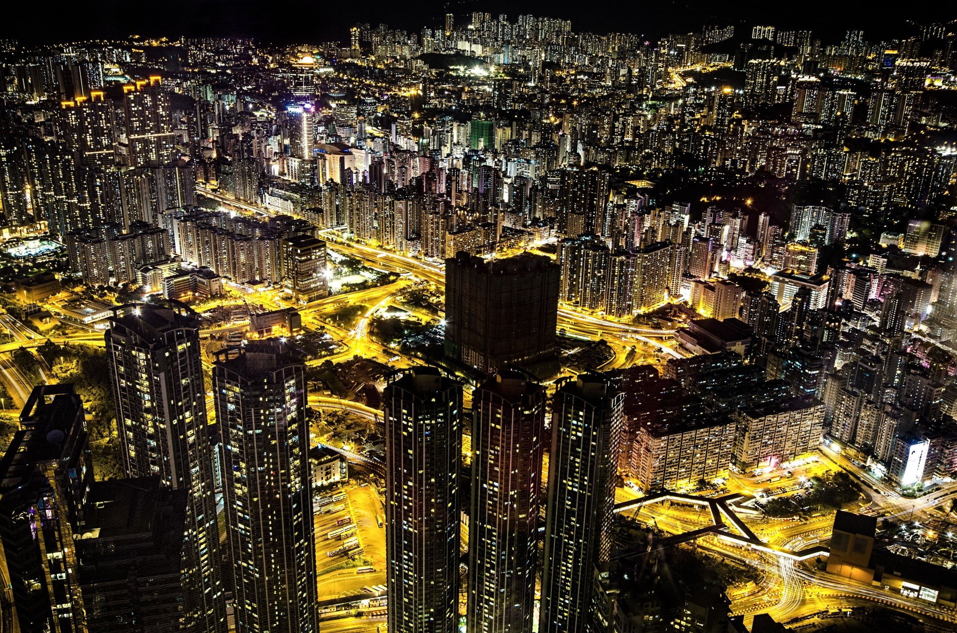 luci notte città hong kong