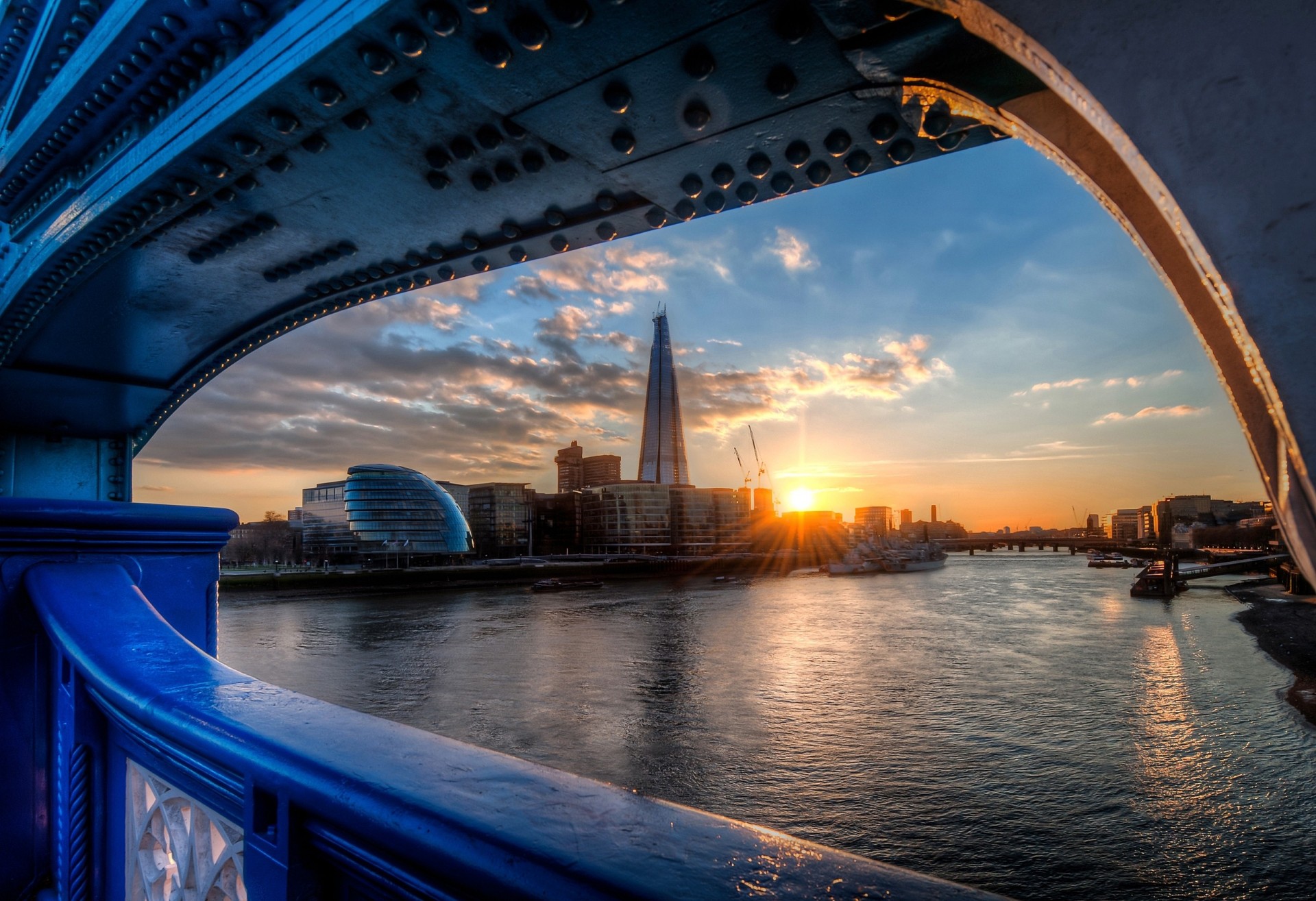 unset thames river england bridge london shard city hall