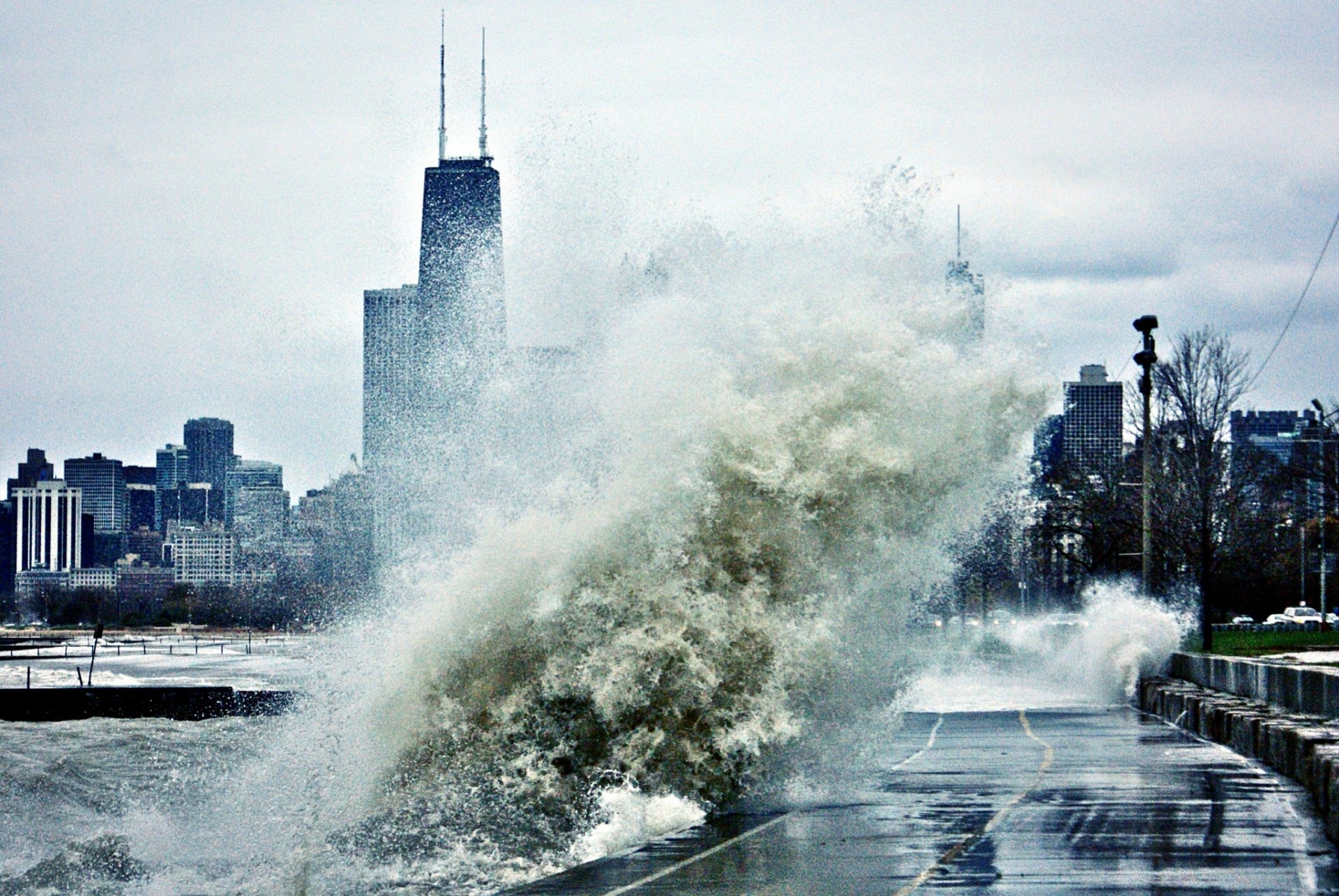 chicago vague états-unis gratte-ciel tempête