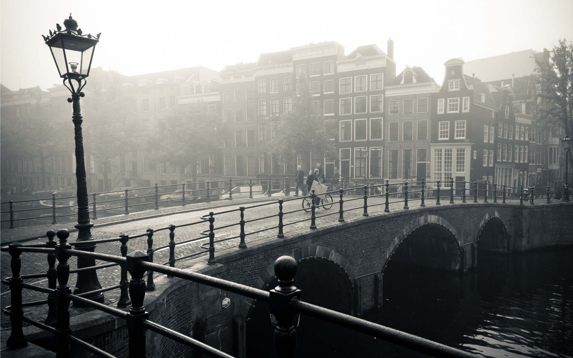 puente amsterdam río