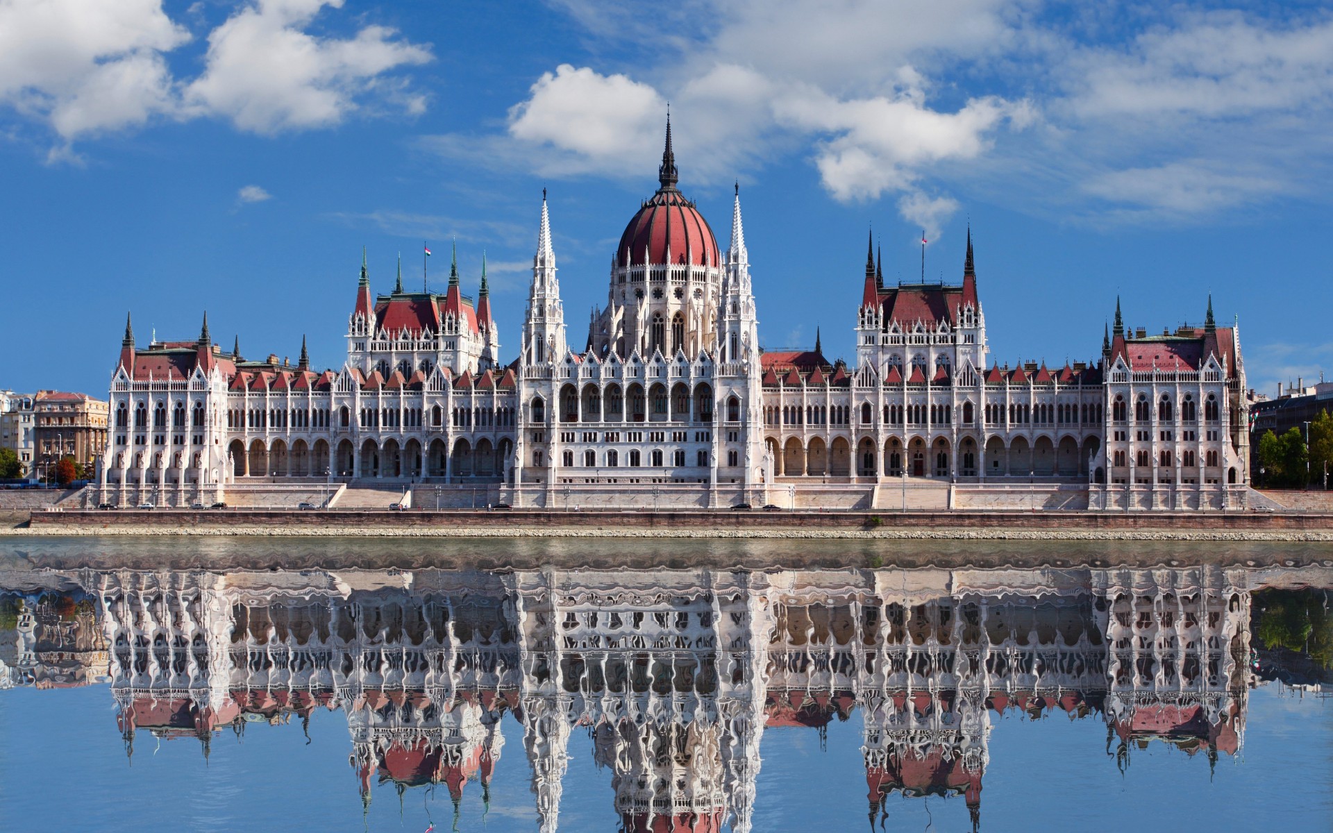 bâtiment budapest hongrie parlement