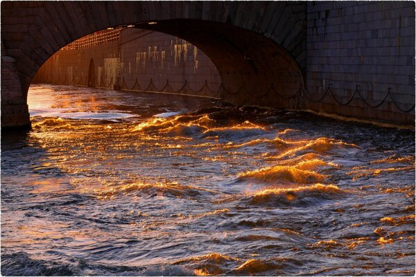 The turbulent flow of the river in Stockholm