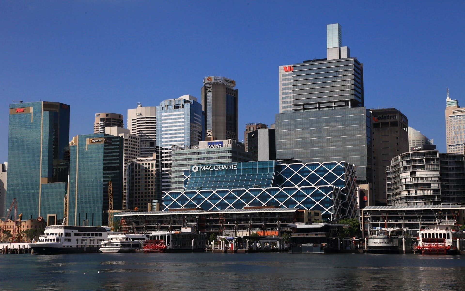 river blue water sydney town