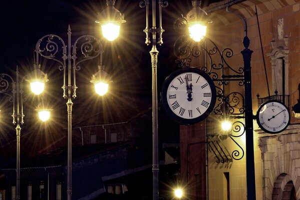 Spanish street lights with clocks