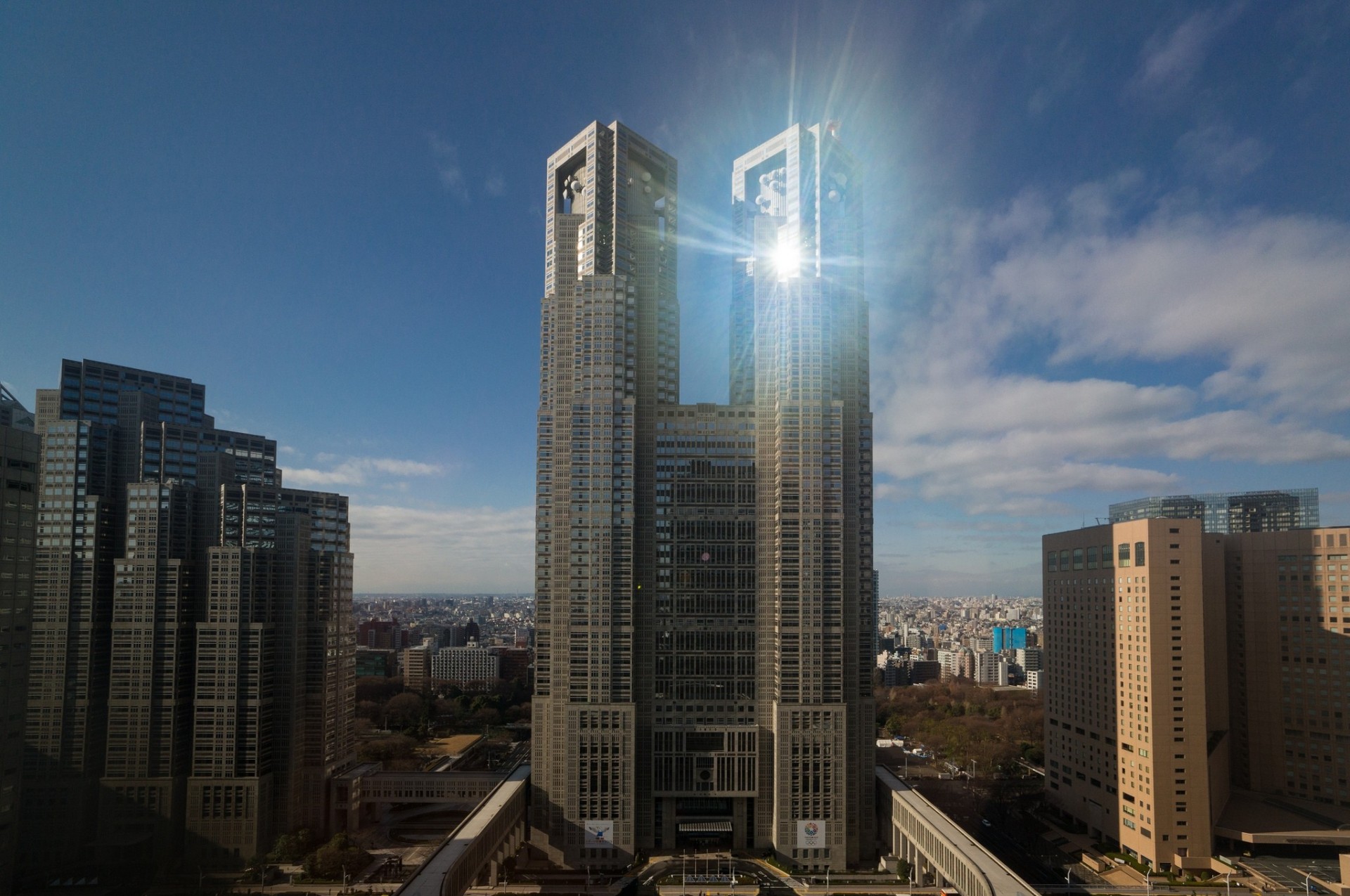 gebäude wolkenkratzer japan stadt