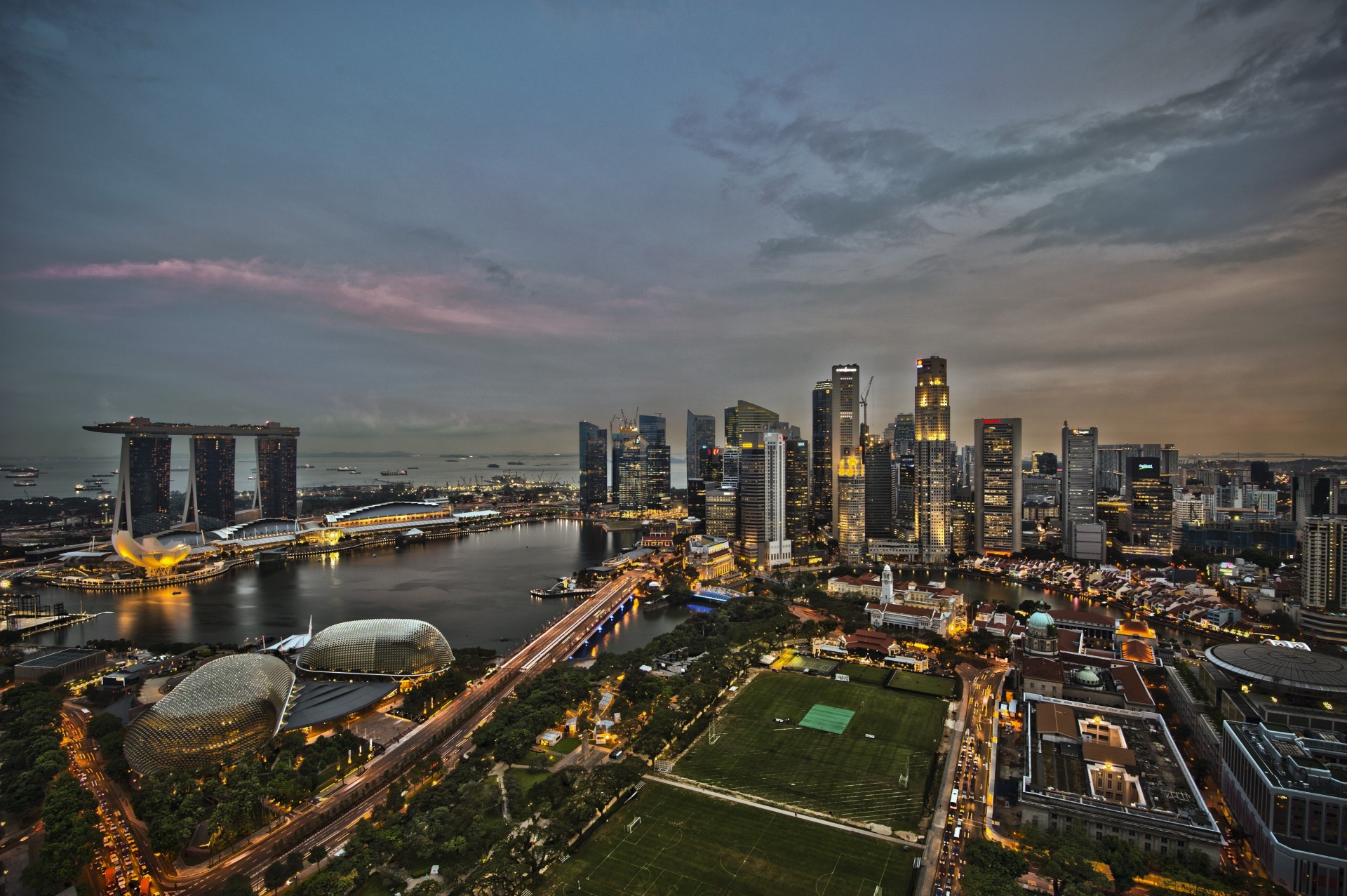 stadion bäume panorama nacht straße singapur hotel brücke häuser