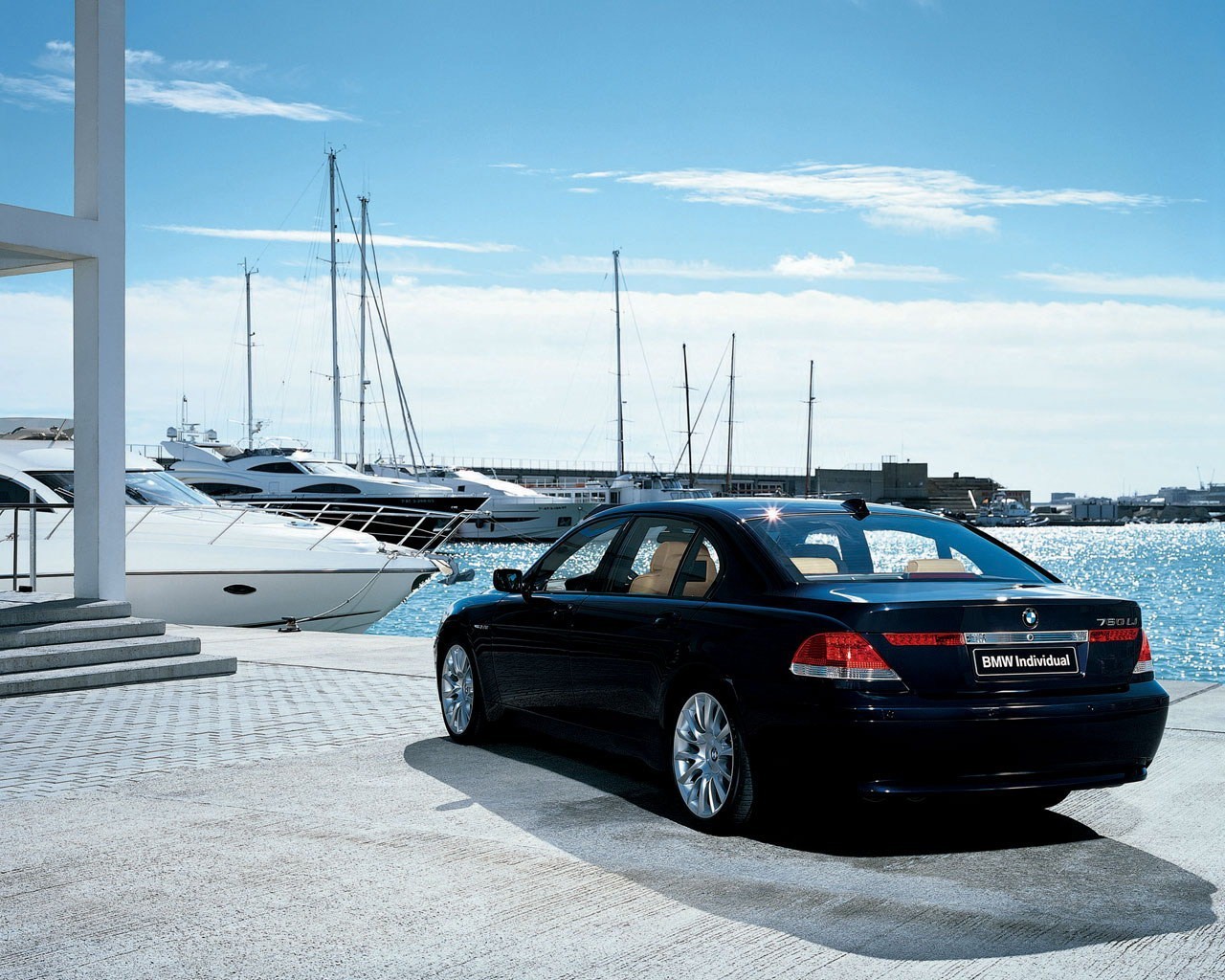 bmw yacht sky