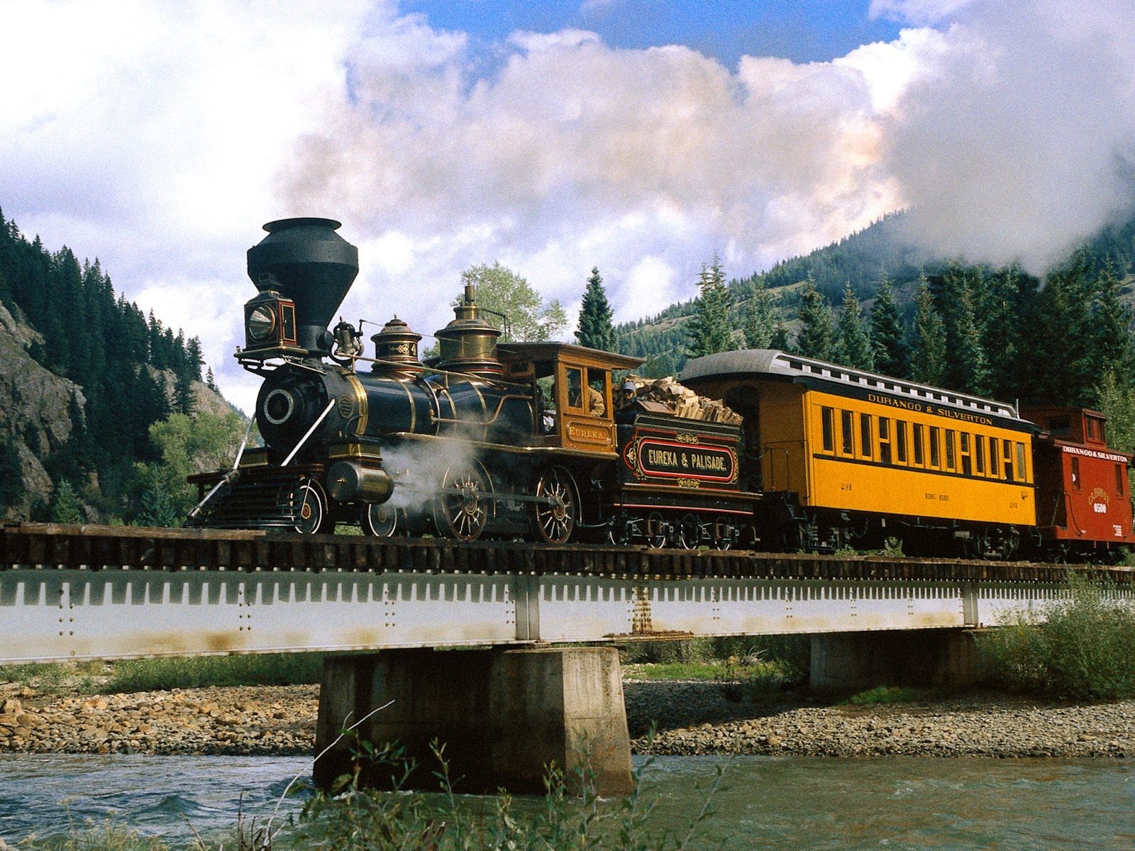 locomotora de vapor río colorado