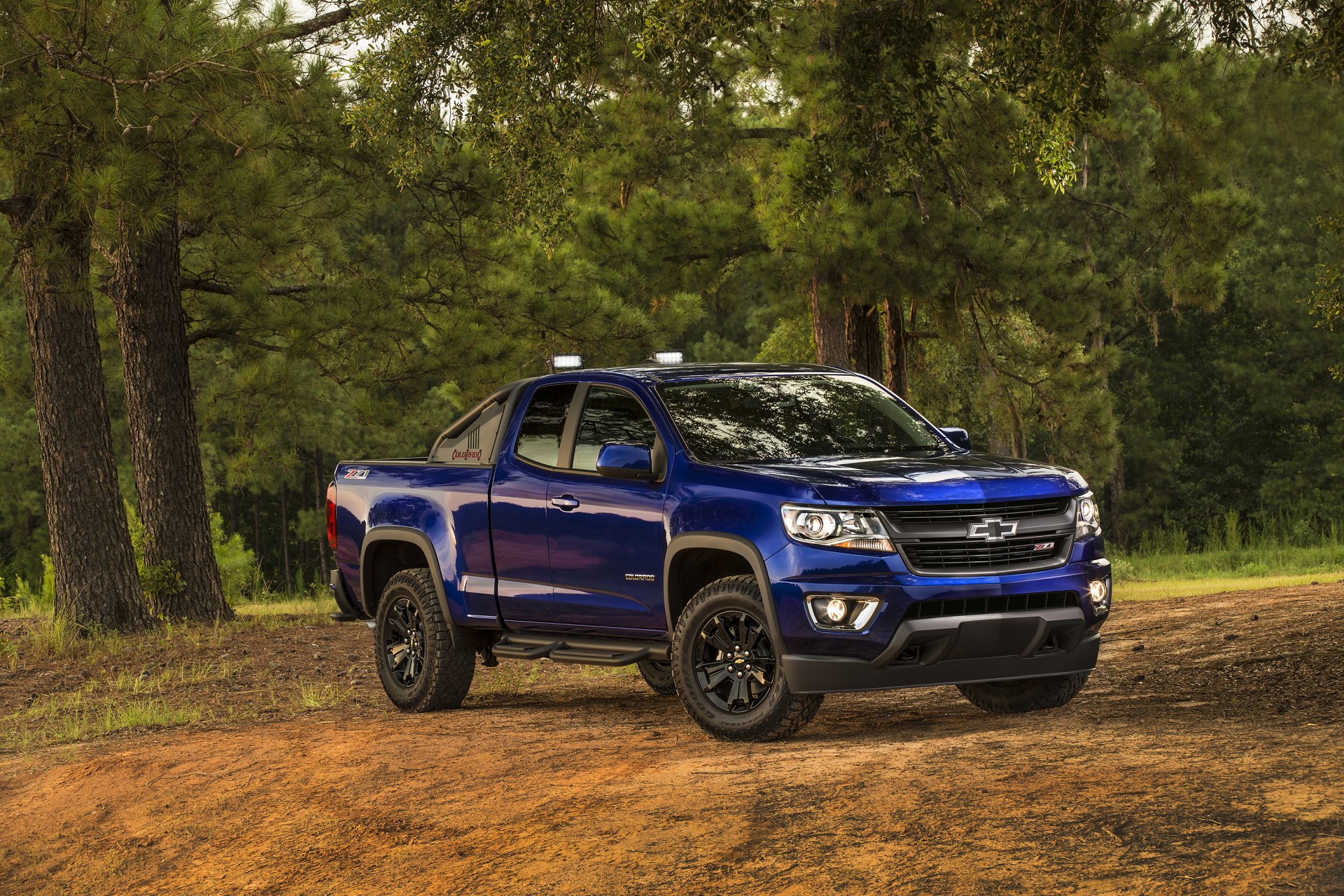 2015 chevrolet colorado z71 trail boss cabina estesa chevrolet pick-up jeep blu