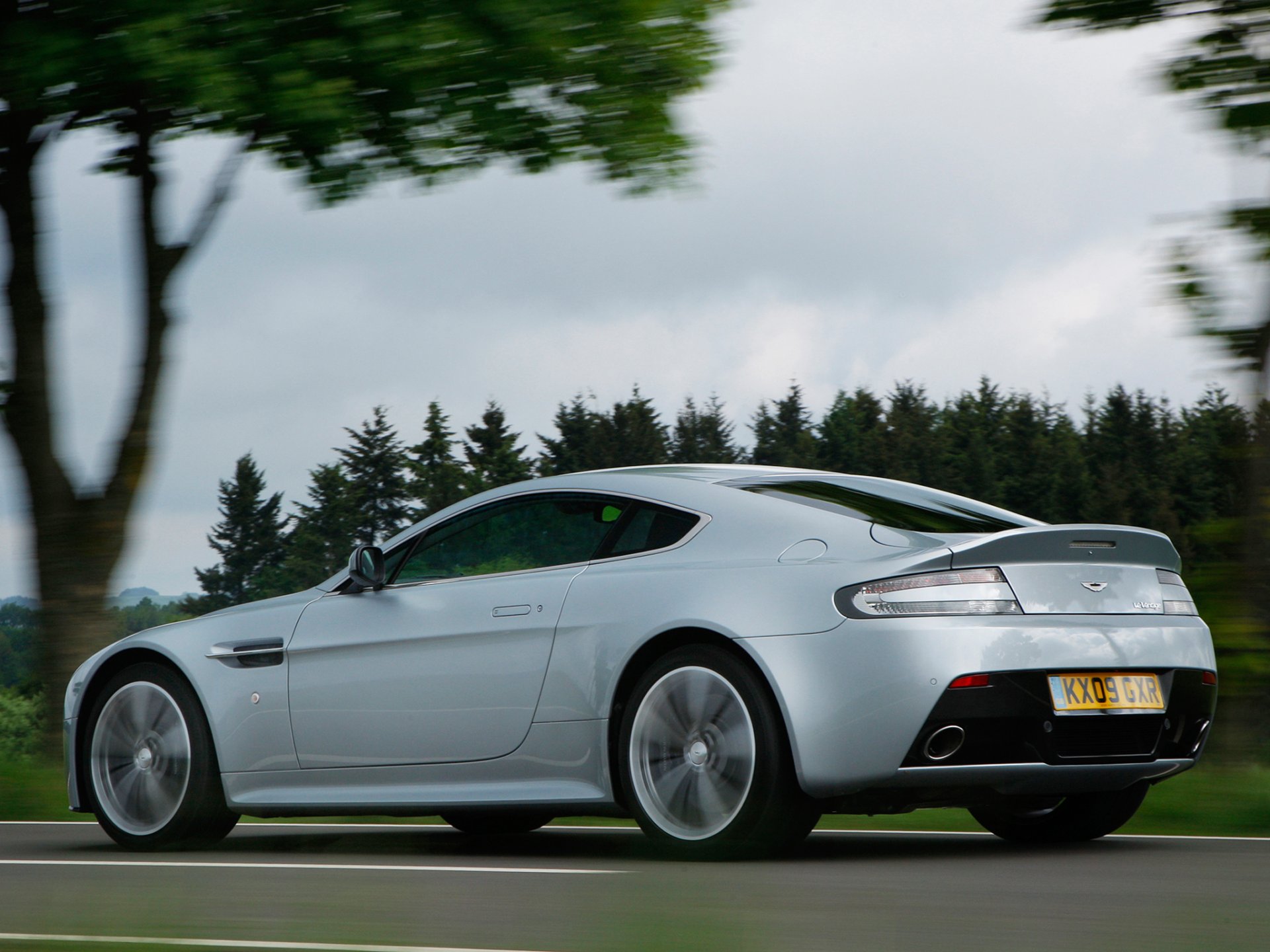 aston martin v12 vantage auto angle