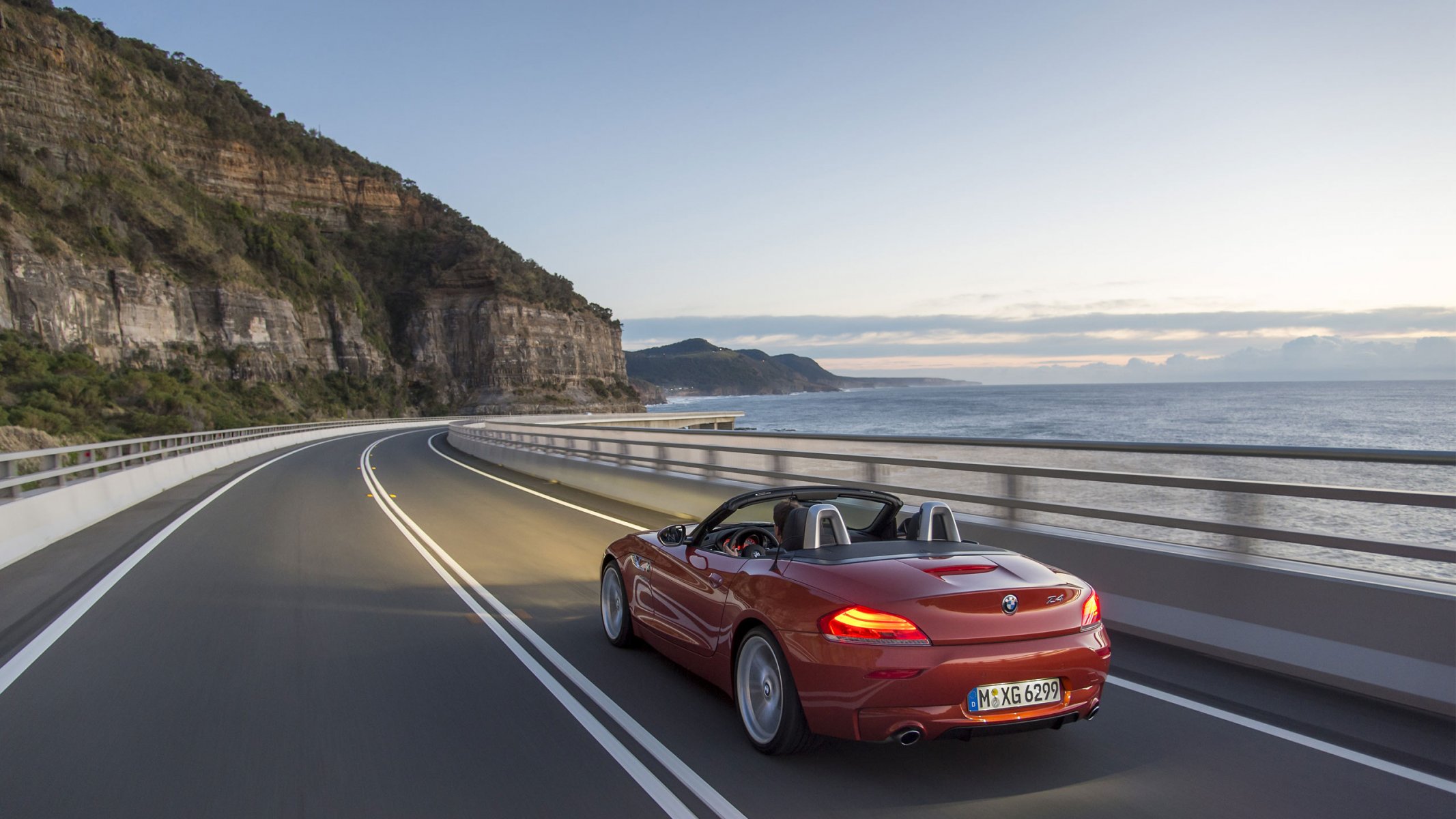 bmw z4 convertible carretera paisaje