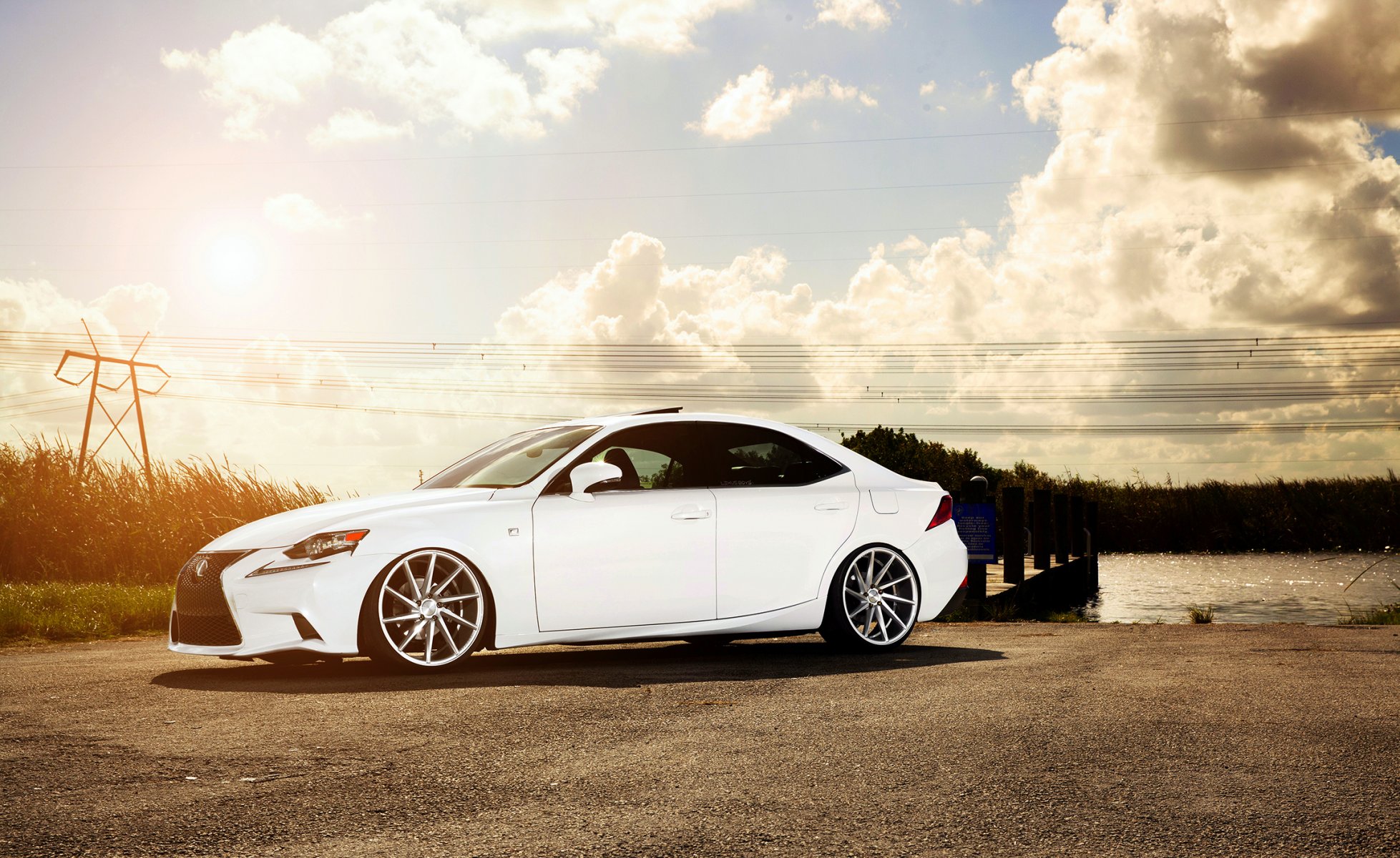 lexus is f-sport bianco fossen ruote anteriore