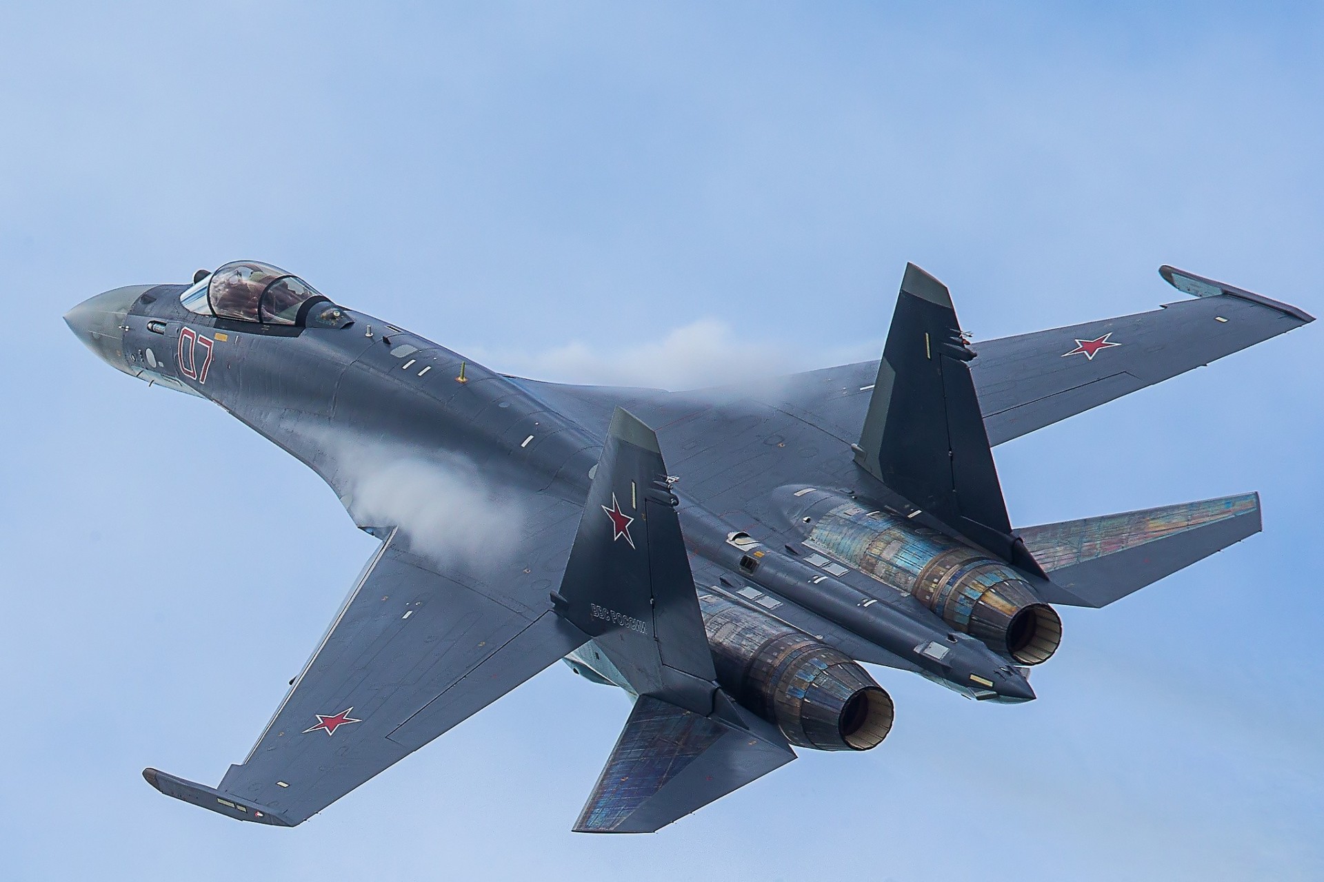 su-35 reaktiv supermanövriert