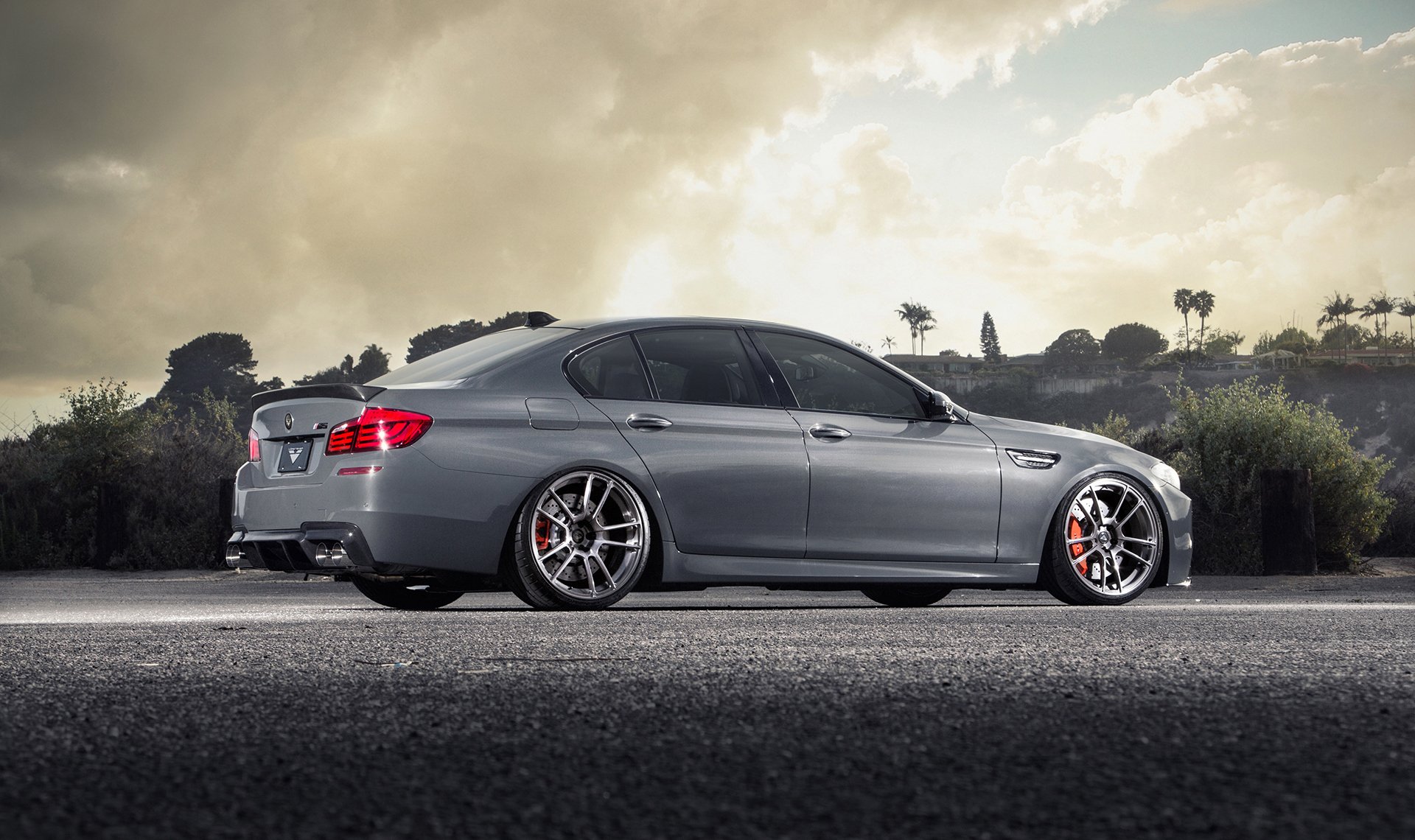 bmw f10 m5 rearside bmw