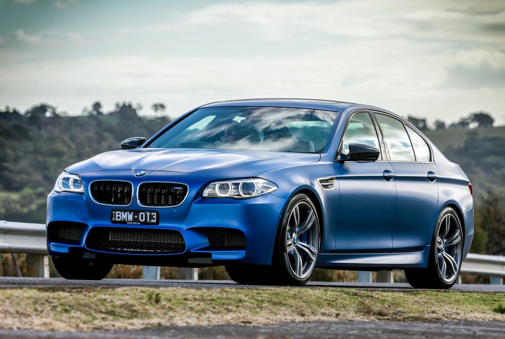 2015 bmw m5 sedan f10 bmw blue