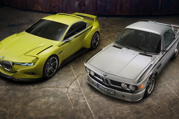 BMW in moderner und klassischer Ausführung