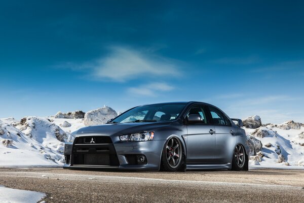 Mitsubishi evolution of professionals in winter