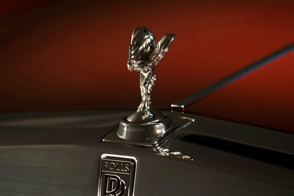 Rolls-Royce emblem inside the car