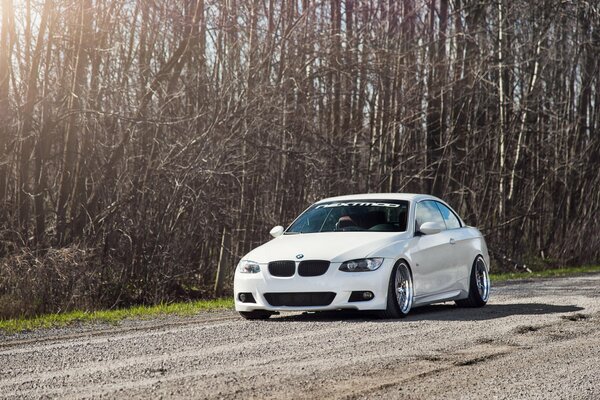 BMW E92 blanco en Llantas de aleación