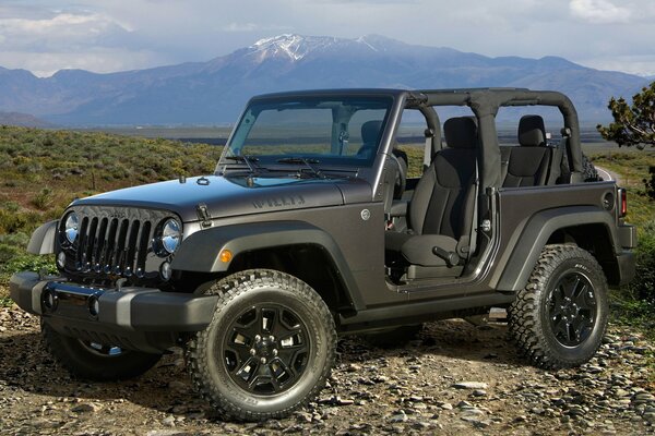 Wrangler off-road vehicle of high cross-country capability