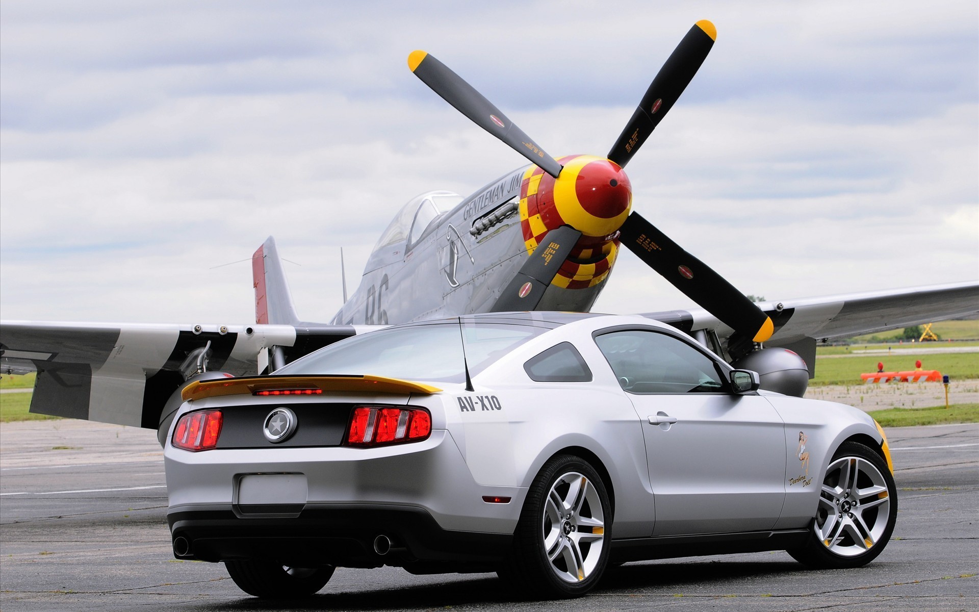 ford mustang av-x10 aereo elica