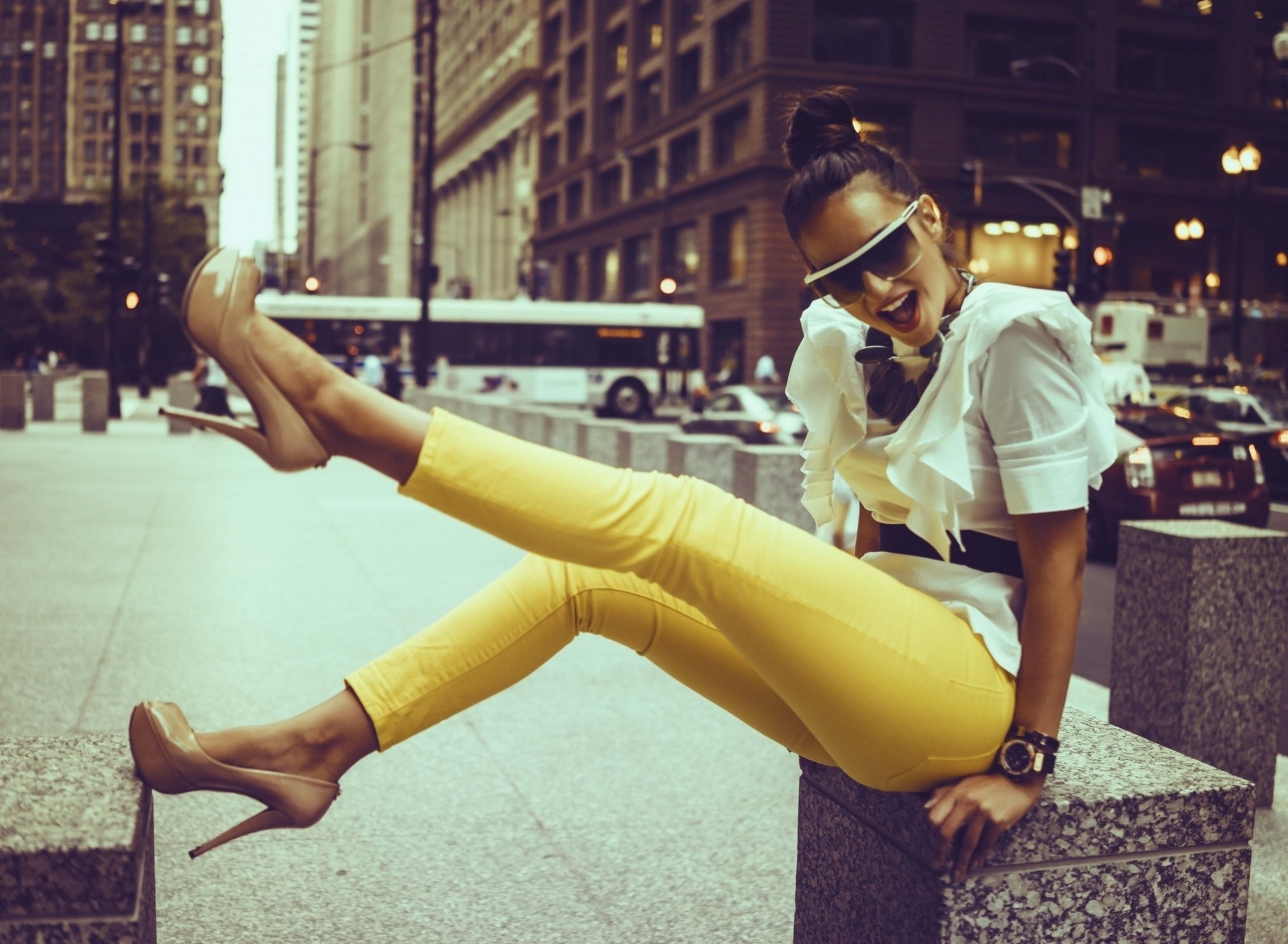 straße beine sonnenbrille stadt jeans stimmung schuhe